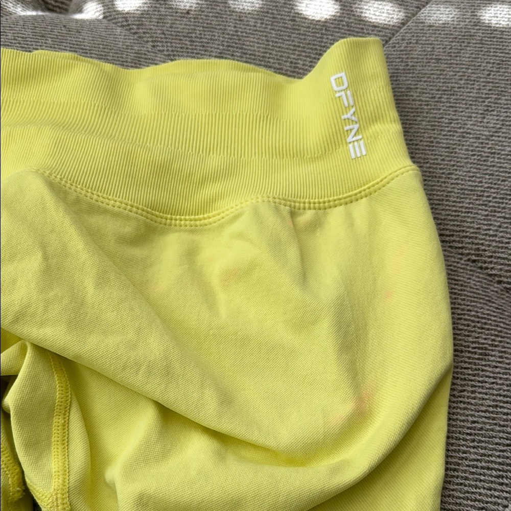 Define Yellow Leggings